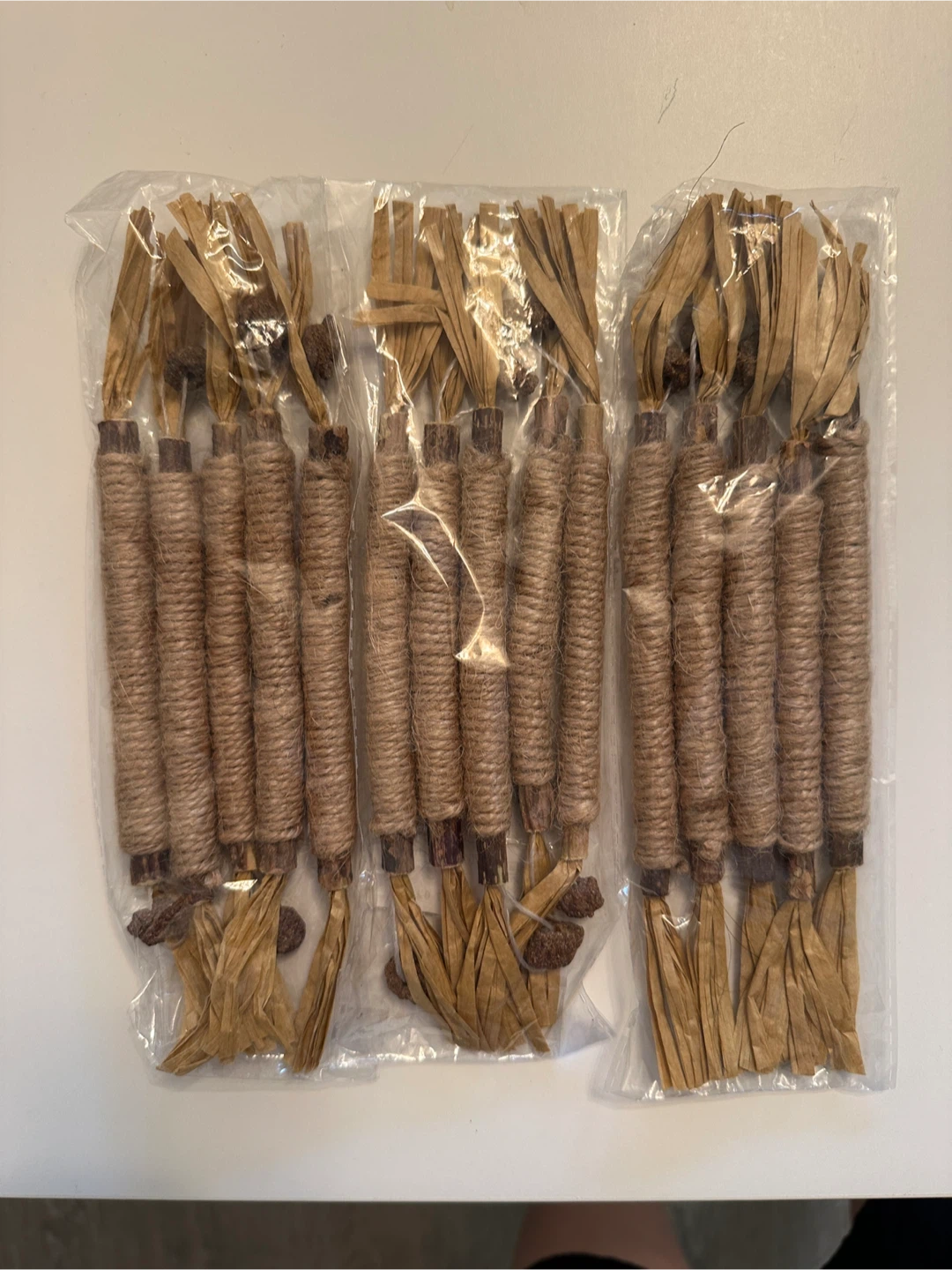 Natural silver vine dental sticks for cats