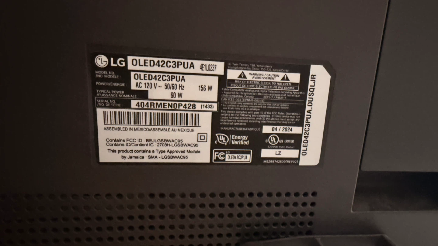 LG 42” OLED C3 TV – Like New - photo 5