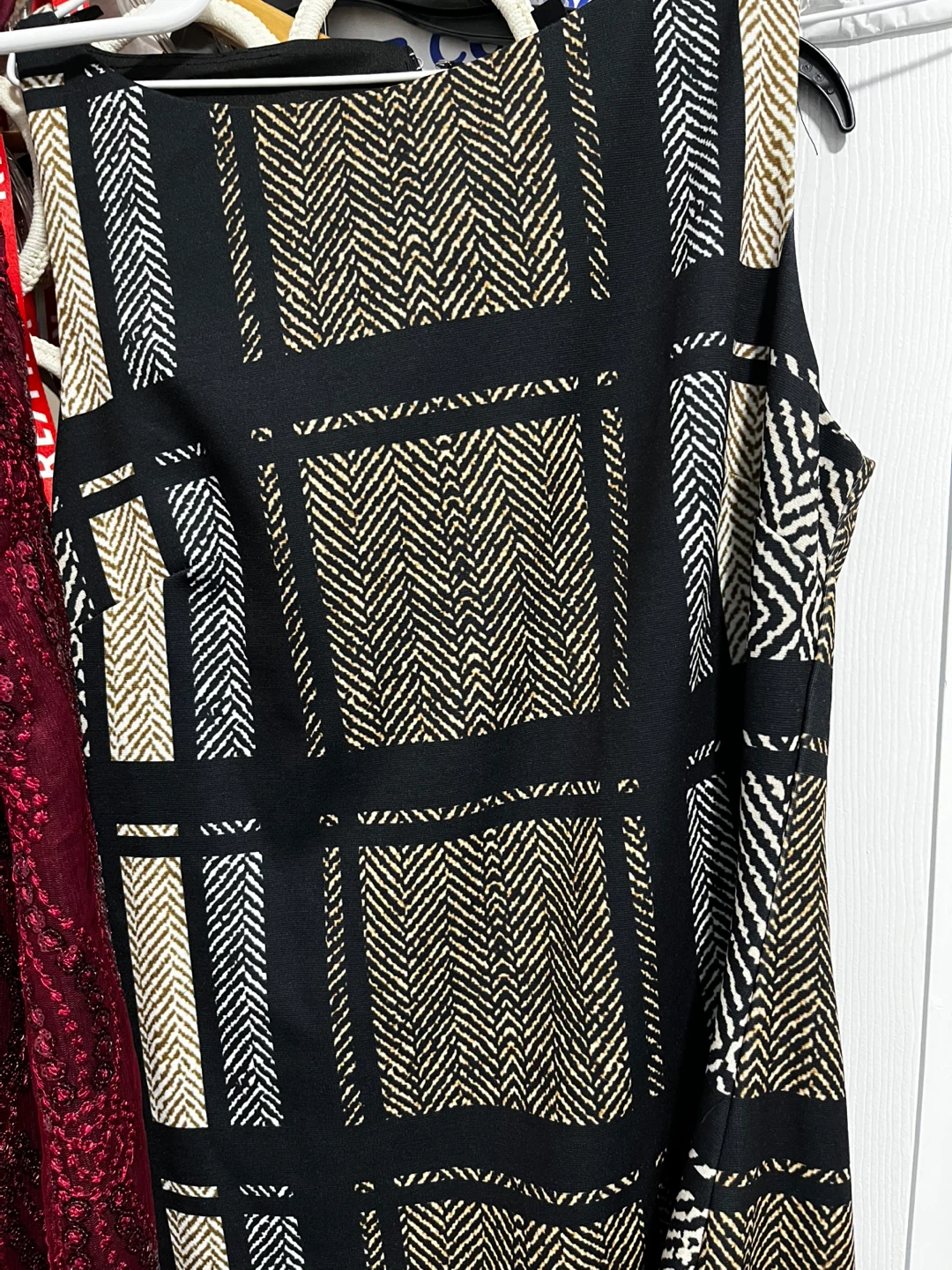 LE CHÂTEAU Black & Gold Plaid Sleeveless Dress - photo 2