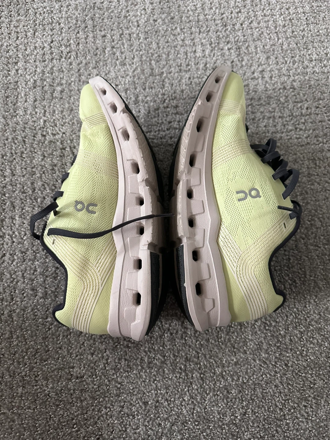 On Cloudgo Running Shoes - photo 2