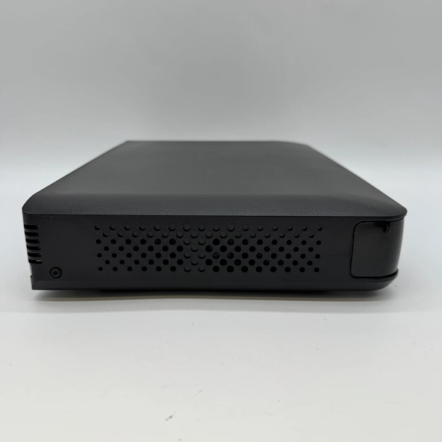 Cisco Nextbox HD Cable TV Box - photo 3