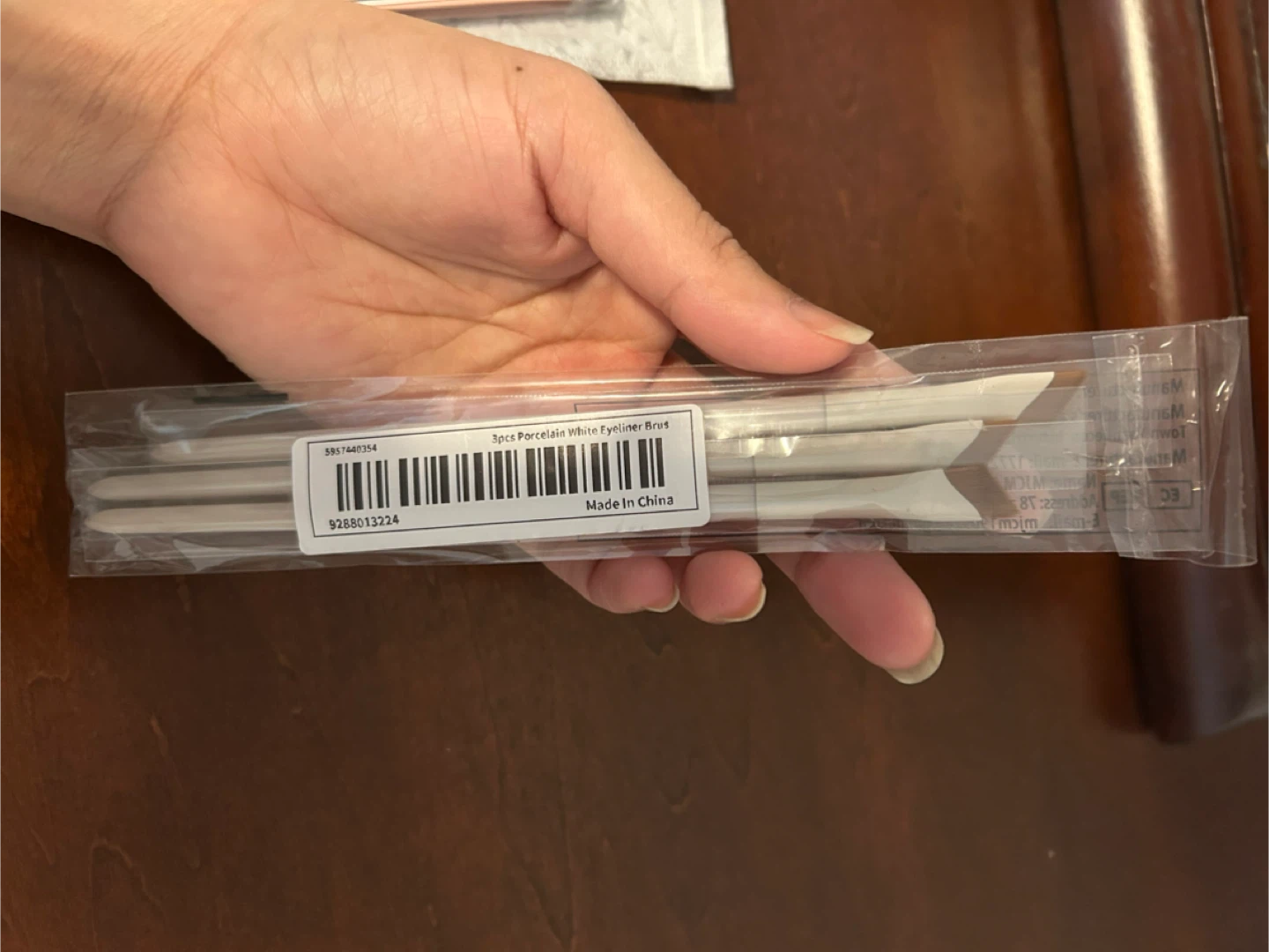 Eyebrow brushes - photo 2