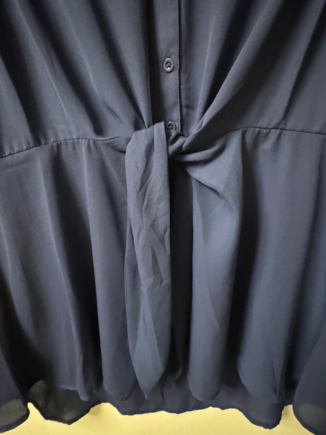 Torrid Button Front Tie-Front Blouse Medieval Blue 1X - photo 2