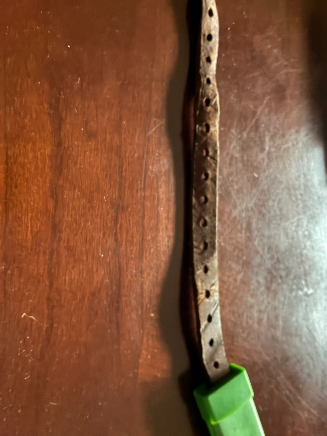 $3.00 dog collar  21 inches long leather and padded section - photo 4