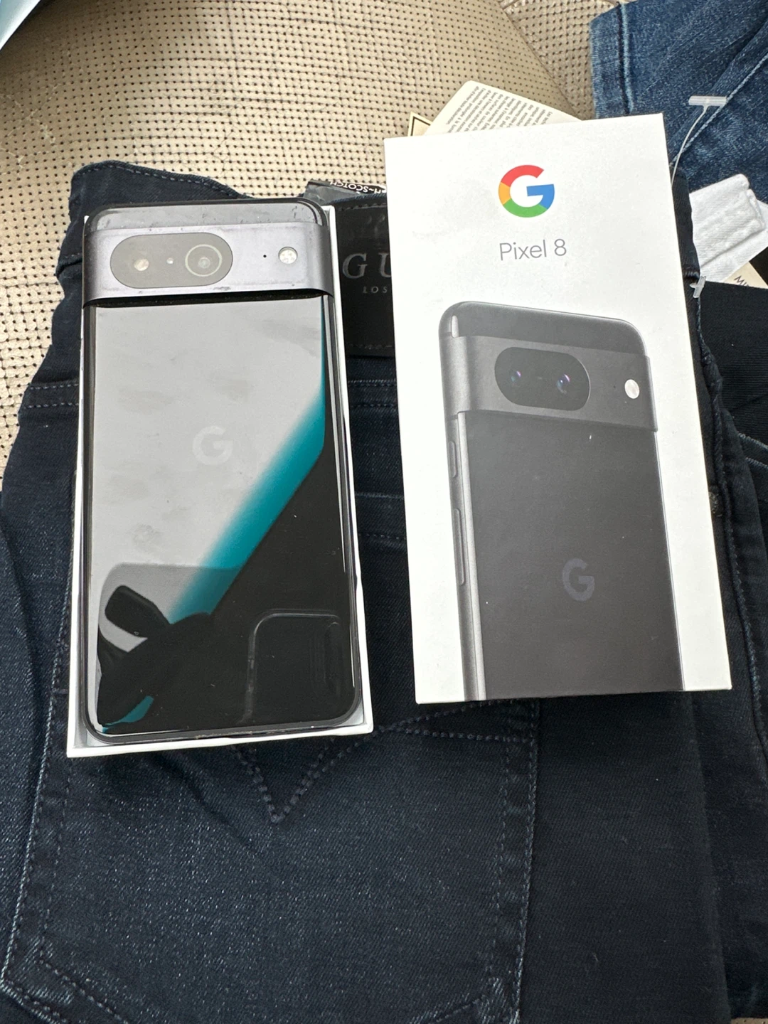 Google Pixel 8 Smartphone