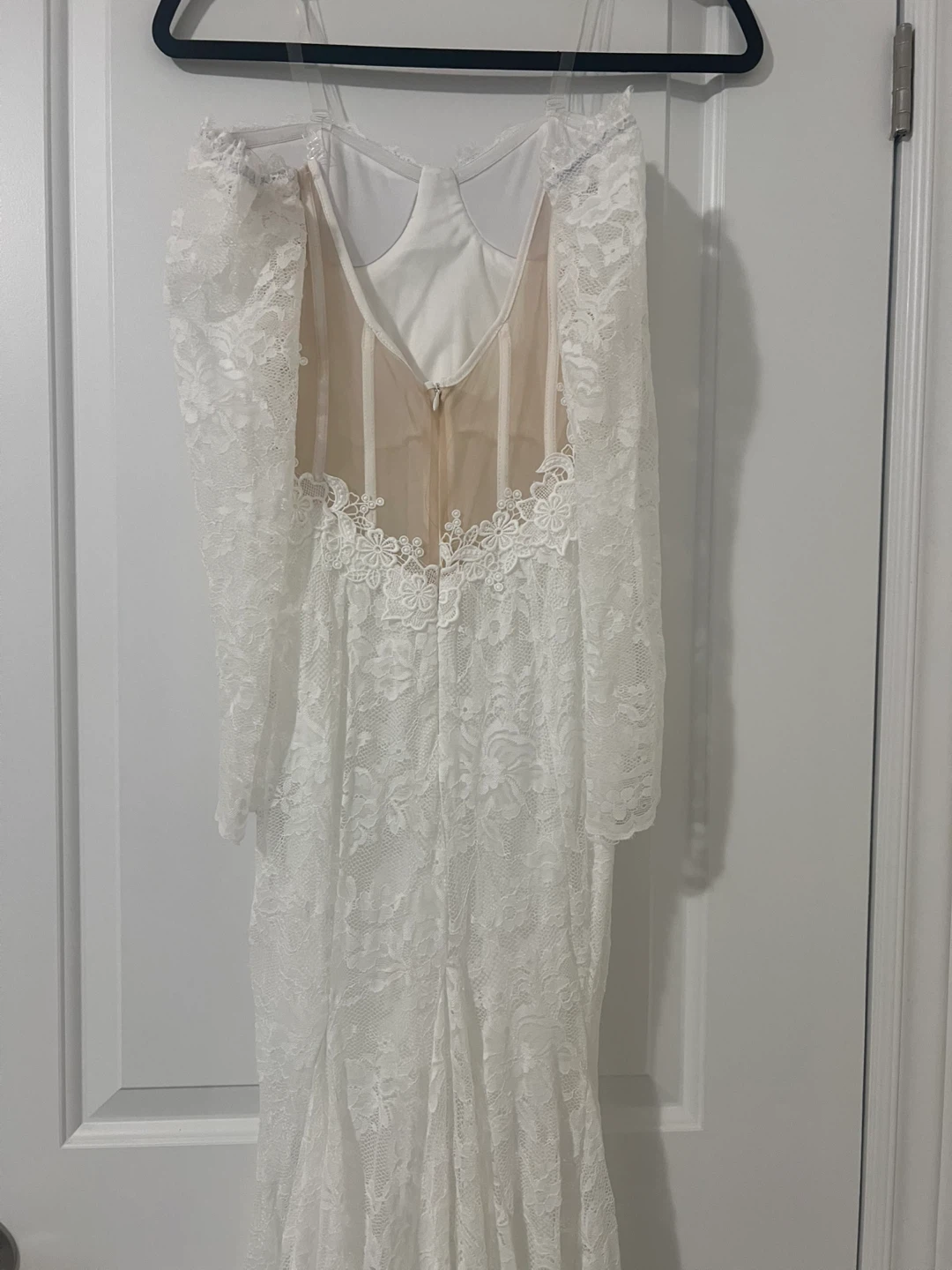 Off-Shoulder Lace Mermaid Wedding Dress - Size XS - photo 3