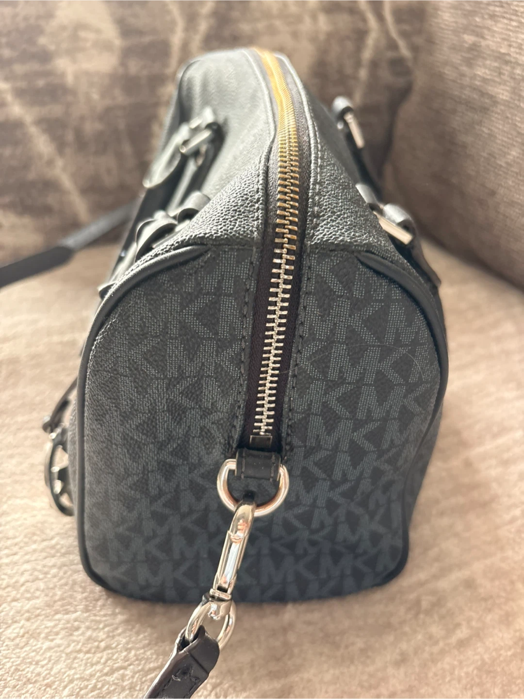 Michael Kors Signature Logo Satchel Handbag - photo 2