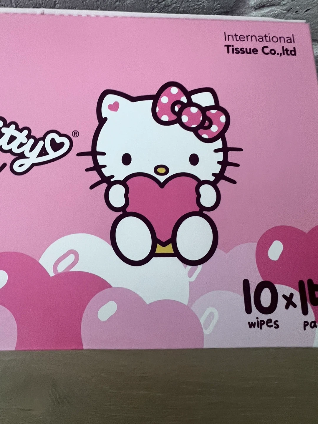 Hello Kitty Lovely Wipes - 10 Packs x 15 Wipes - photo 3