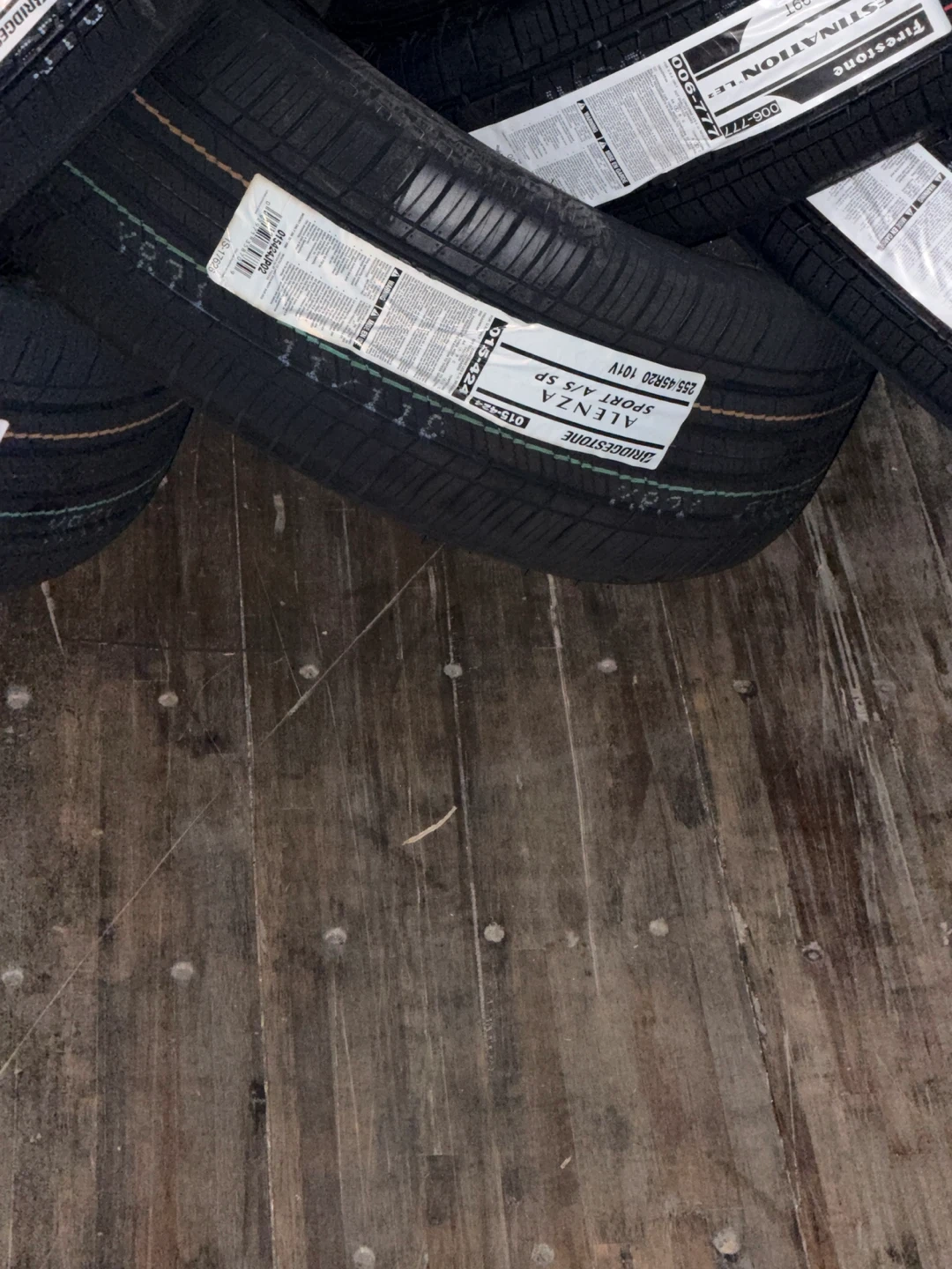 Bridgestone Alenza Sport A/S SP 255/45R20 101V Tire