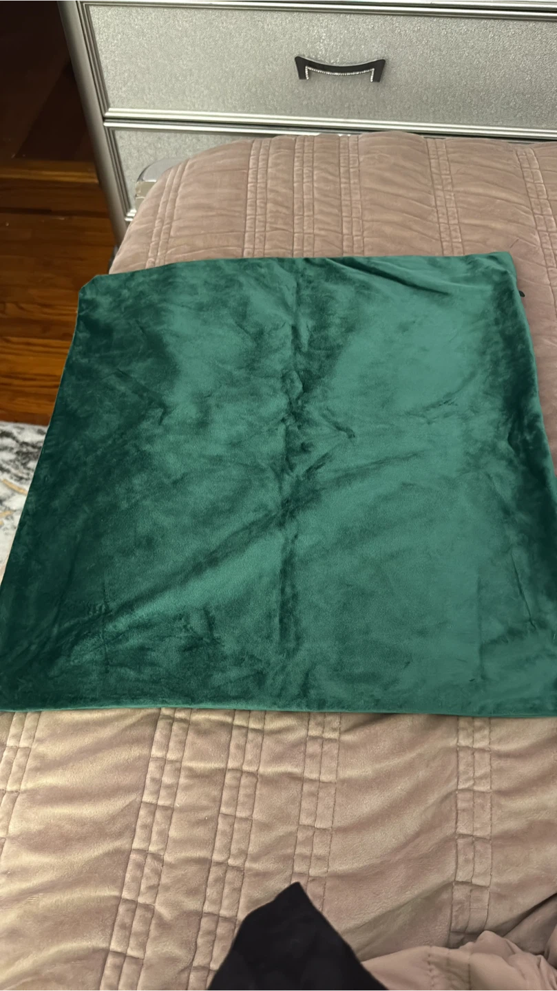 Velvet Throw Pillow Covers - Set of 5 - photo 2