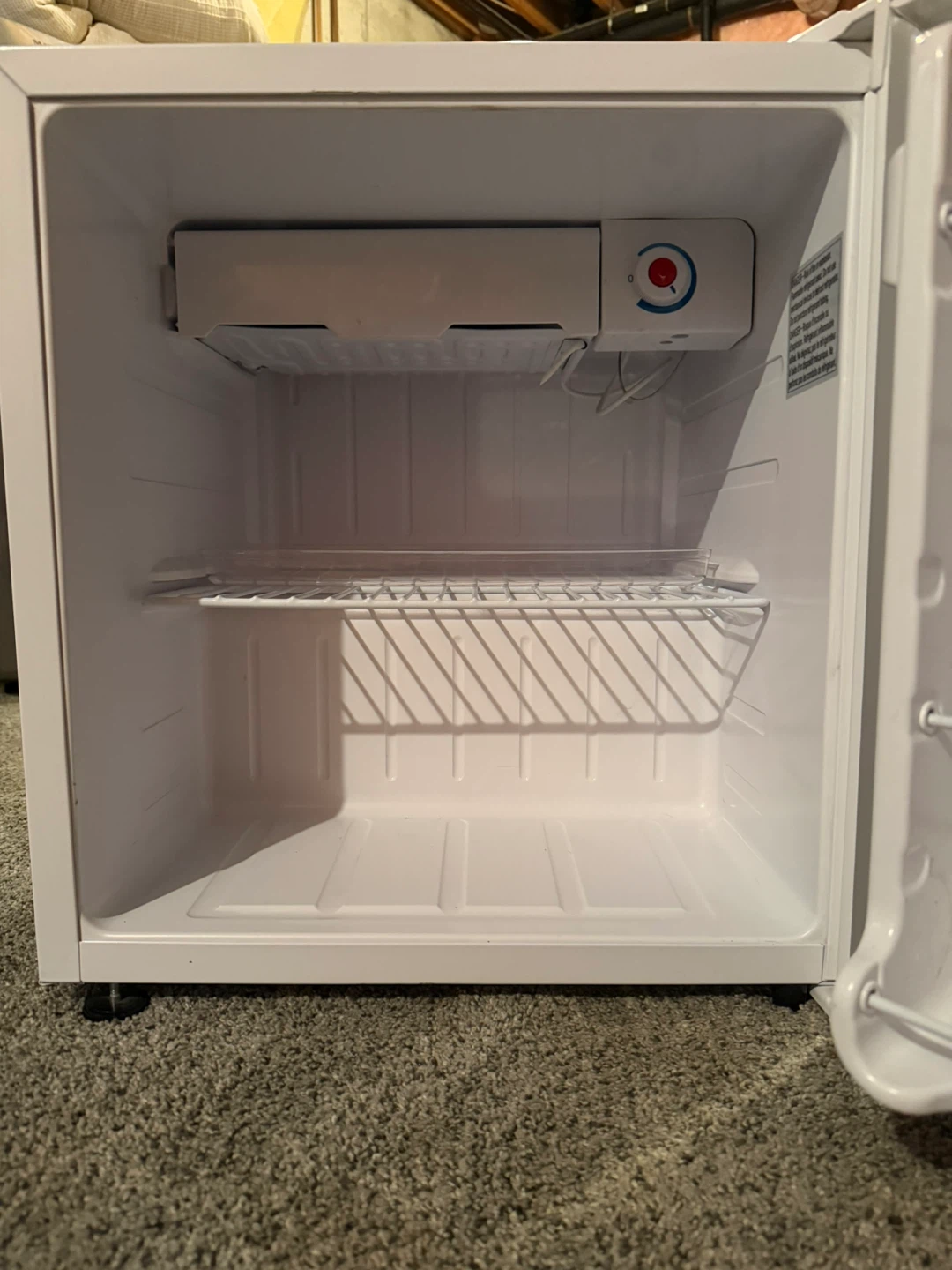 Danby Compact Refrigerator DCR016A3WDB - photo 2