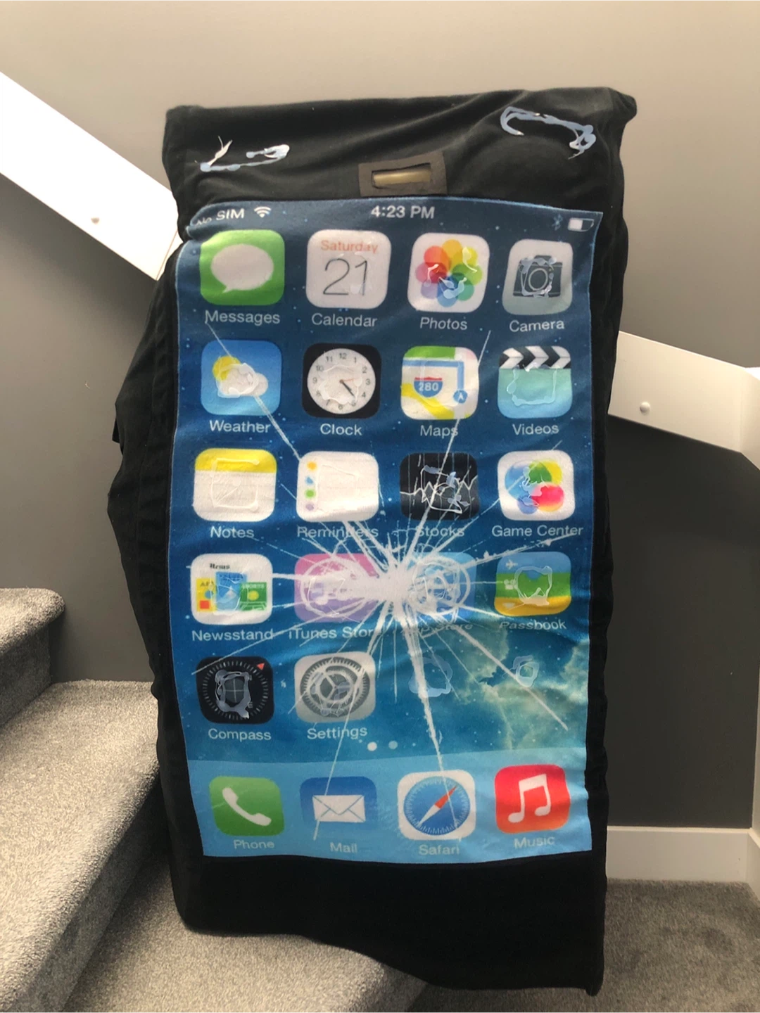 Old iPhone costume
