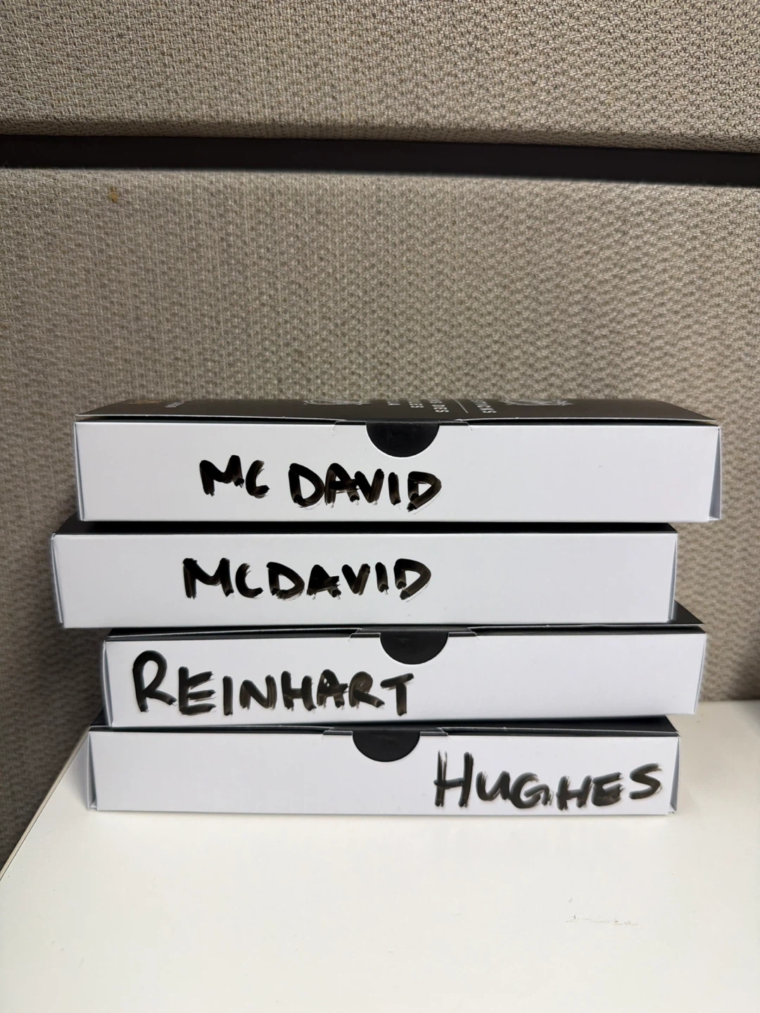 McDonald's NHL Star Sticks 2025-2026 - photo 2