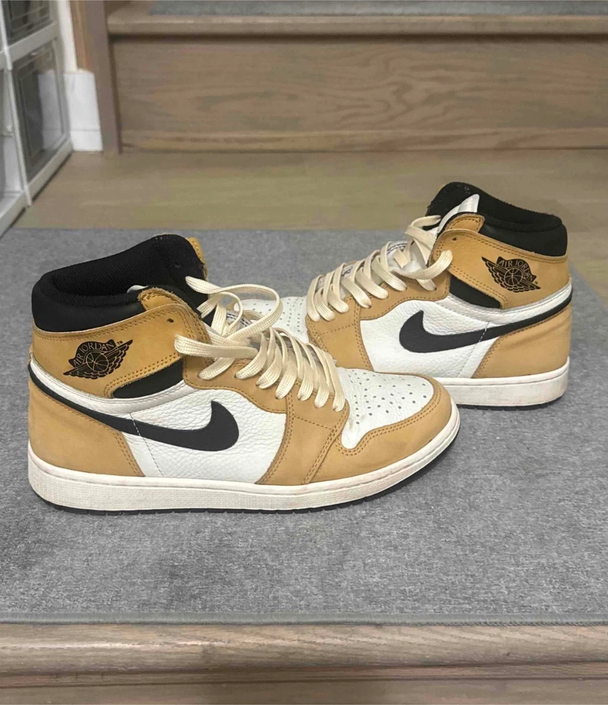 Air Jordan 1 High Rookie of the Year - photo 2