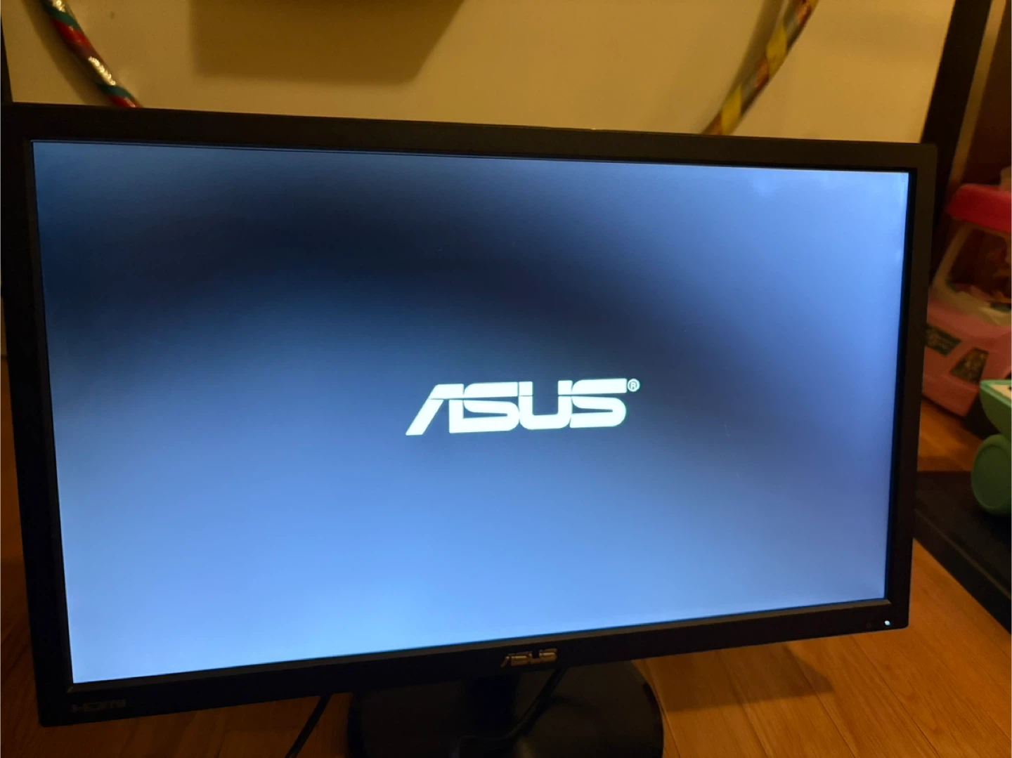 ASUS VP228HE LCD Monitor - photo 2