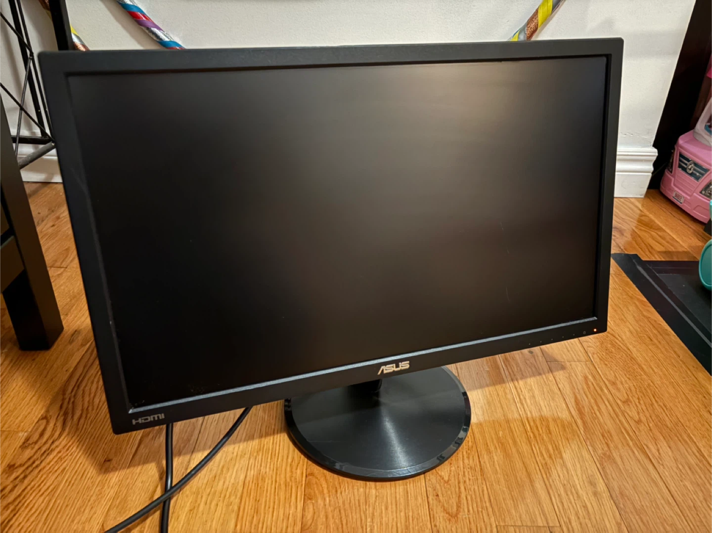 ASUS VP228HE LCD Monitor