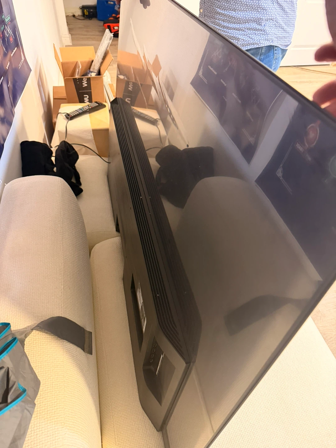 LG 65” OLED C1 TV Works, Vertical Line on Screen (Parts/Repair) - photo 4