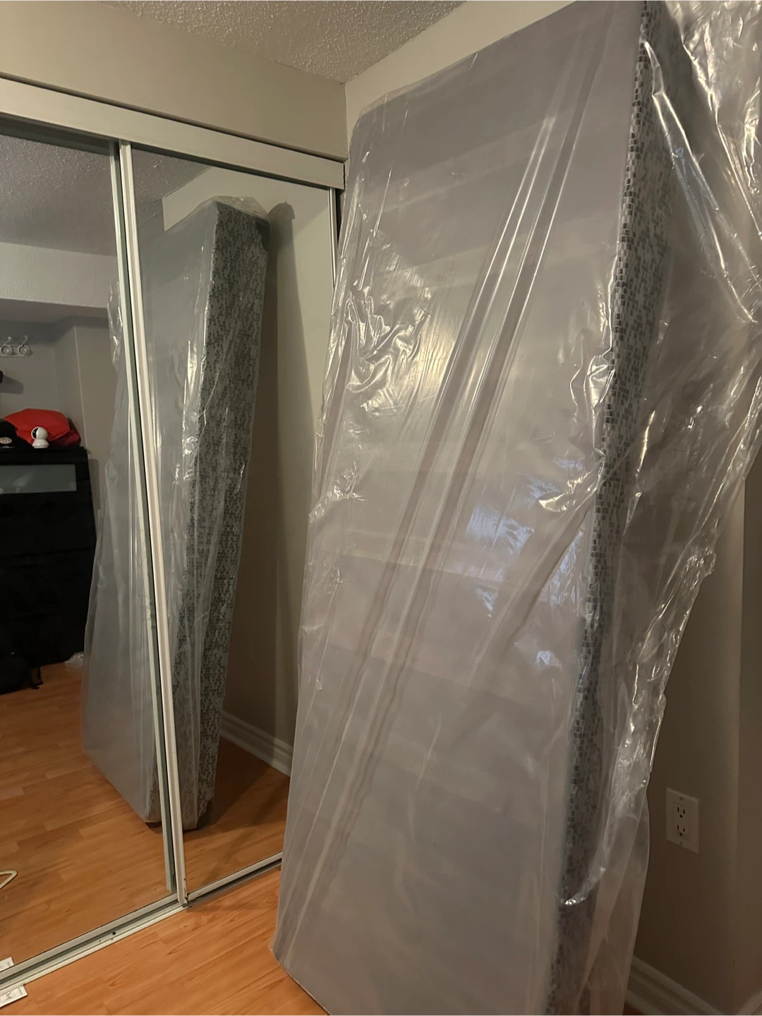 Queen size split bed box