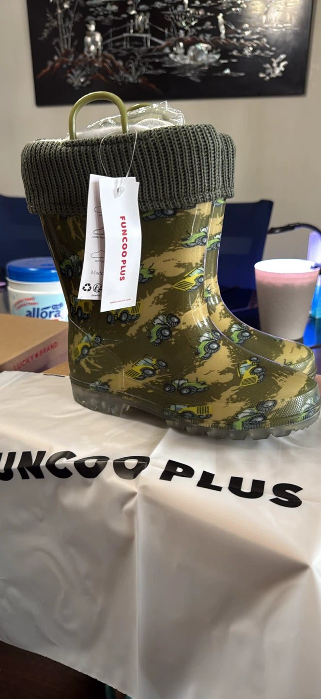 FUNCOO PLUS With Socks Rain Boots Size 2 - photo 3