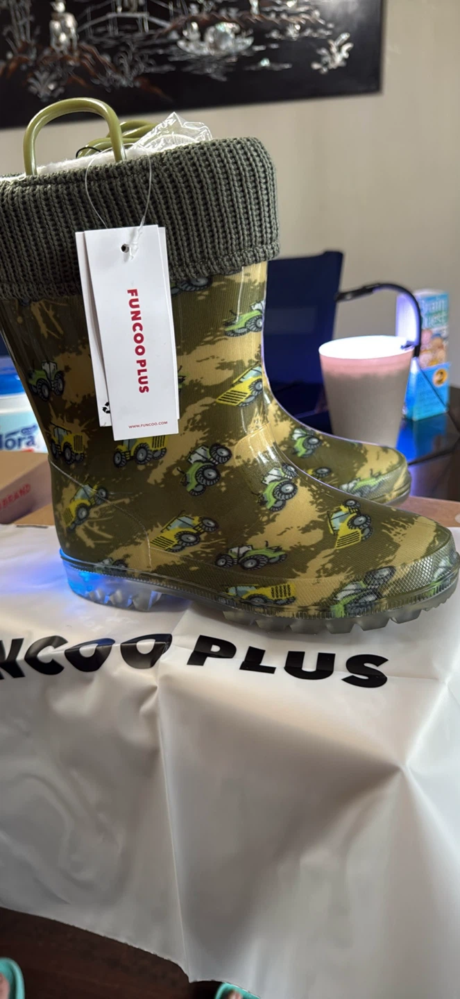 FUNCOO PLUS With Socks Rain Boots Size 2 - photo 2