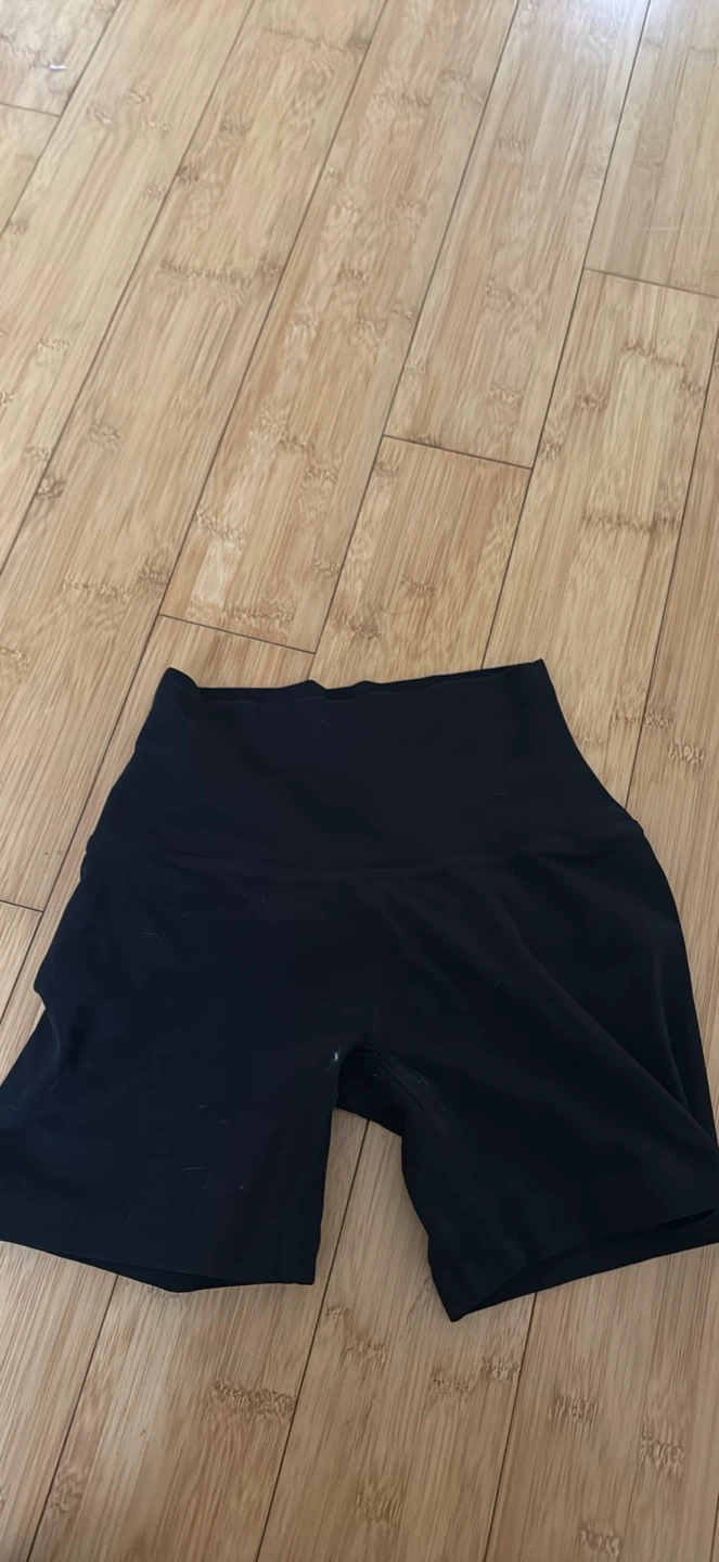 Aritzia Golden Bike Shorts Black Size 0 - photo 2