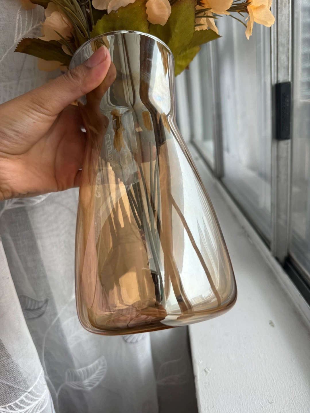 Amber Glass Vase with Faux Flowers - photo 4