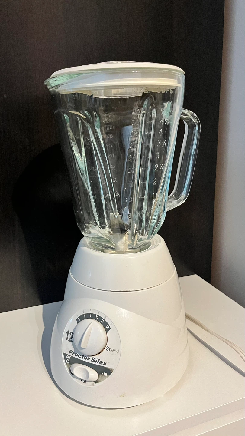 Hamilton Beach Proctor Silex 12-Speed Blender