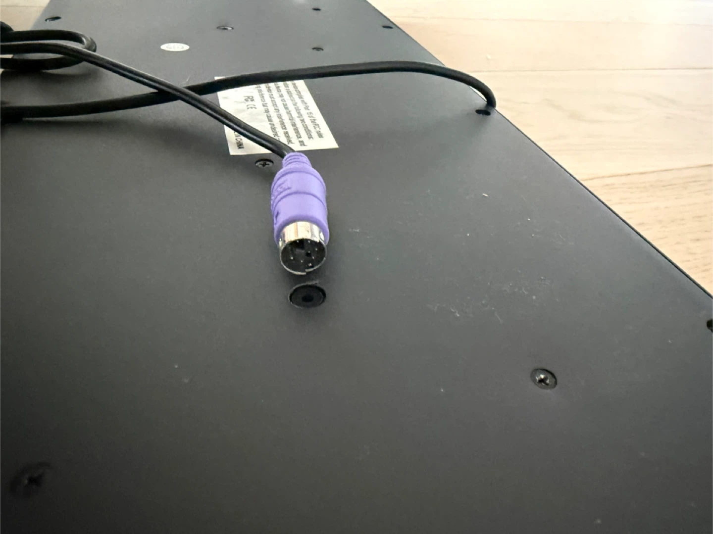 Black Wired PS/2 Keyboard - photo 3