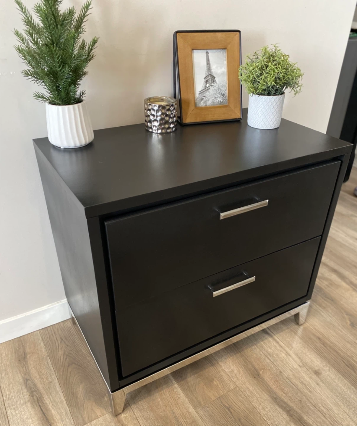Modern Single King Nightstand Black & Silver - photo 4