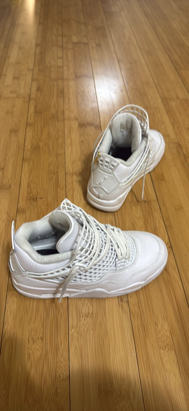 Air Jordan White Sneakers US7 - photo 2