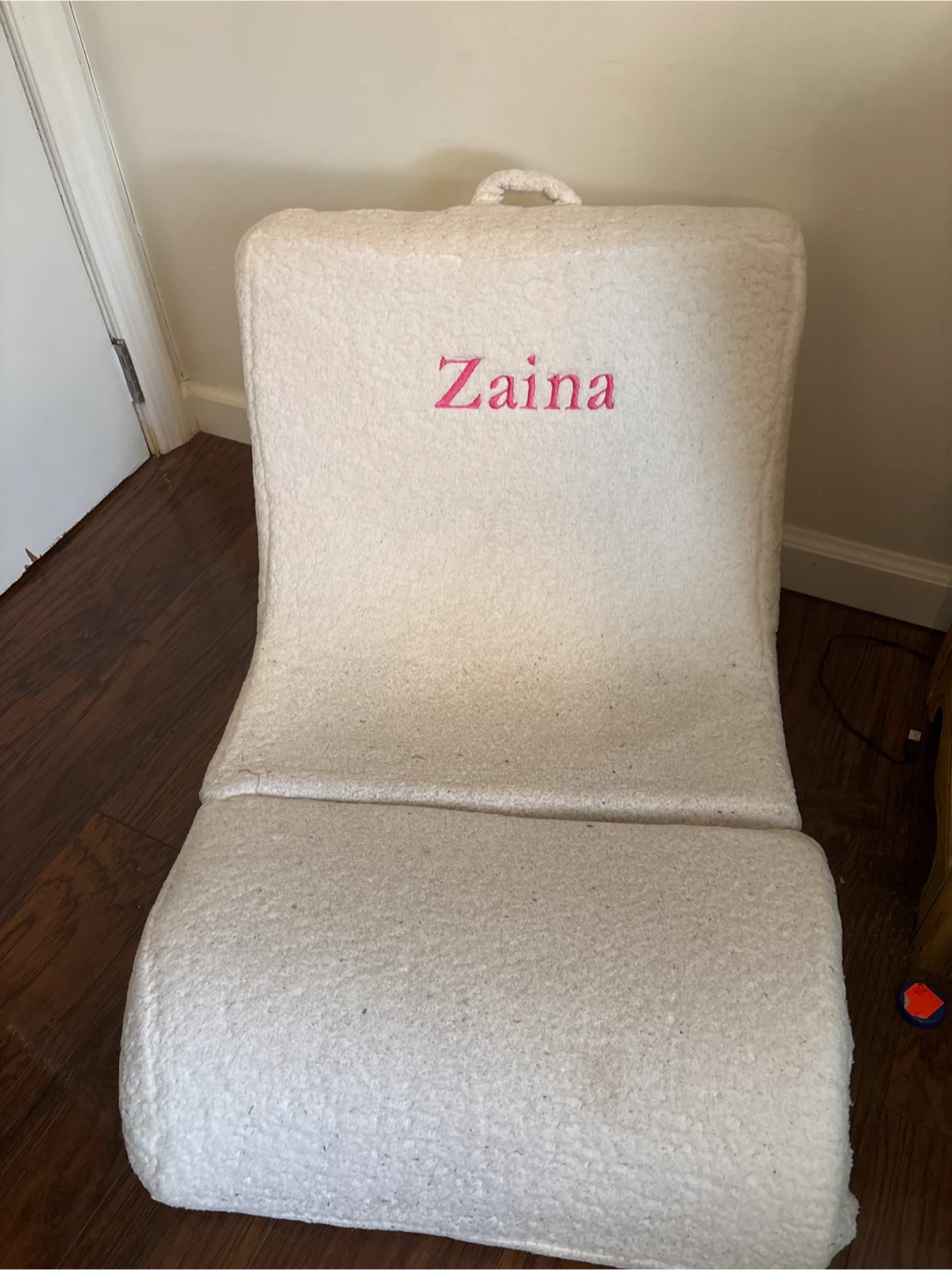 Personalized Foldable Floor Chair - White Sherpa