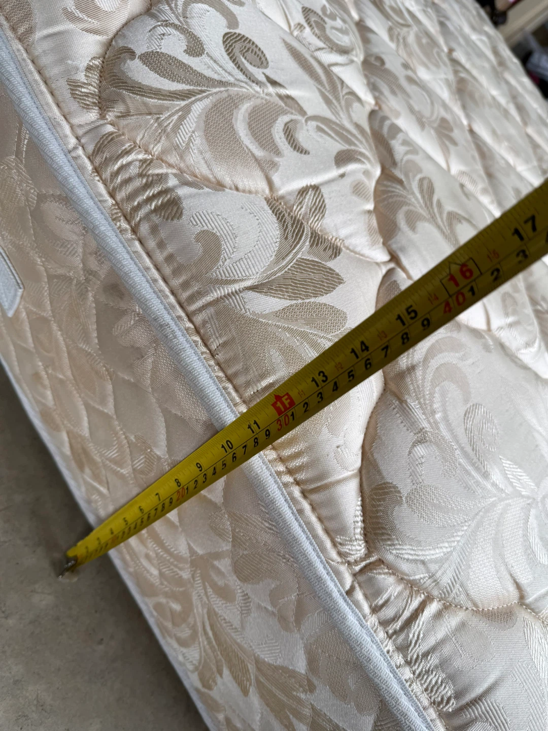 Sealy Posturepedic Marseille Plush Queen Mattress - photo 3