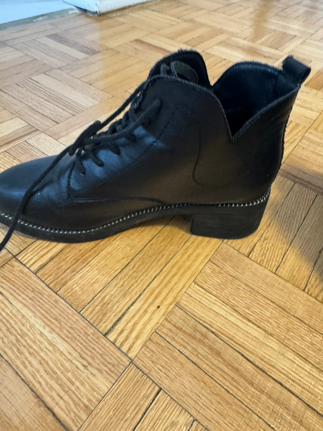 Black Ankle Boots - photo 4