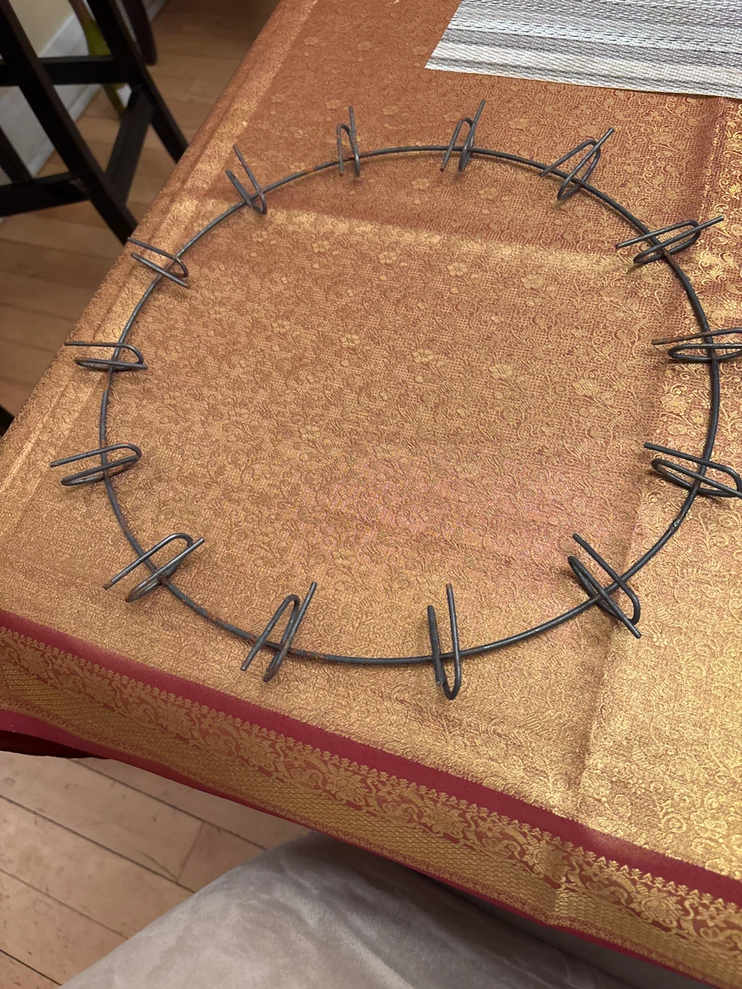Wire Wreath Ring with Clips