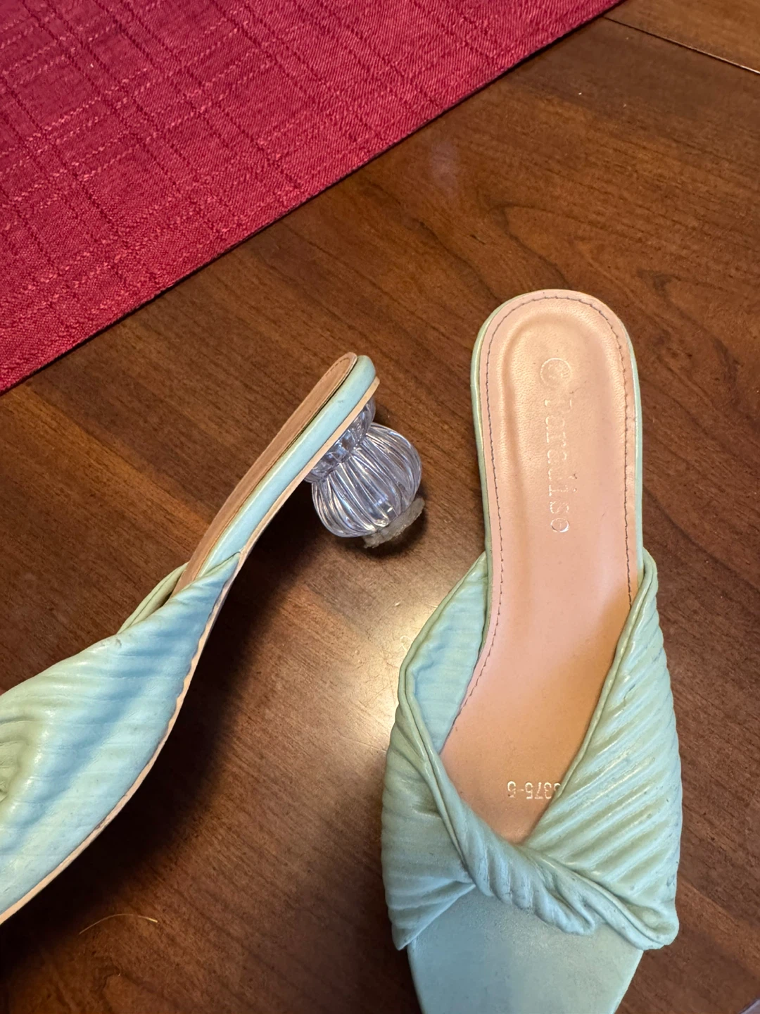 Paradise Women's Light Green Slide Mules size 7 - photo 2