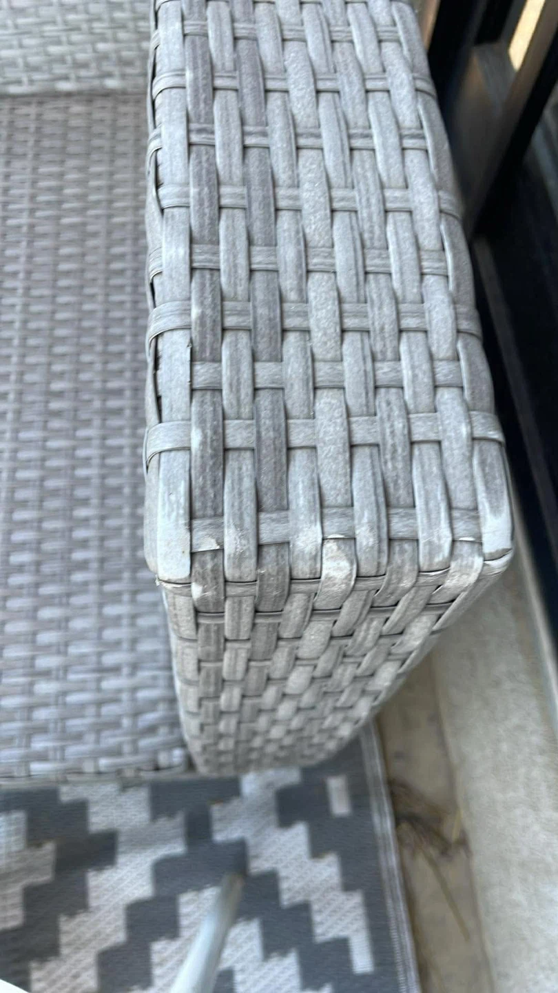 Wicker Loveseat with all weather cover - photo 3