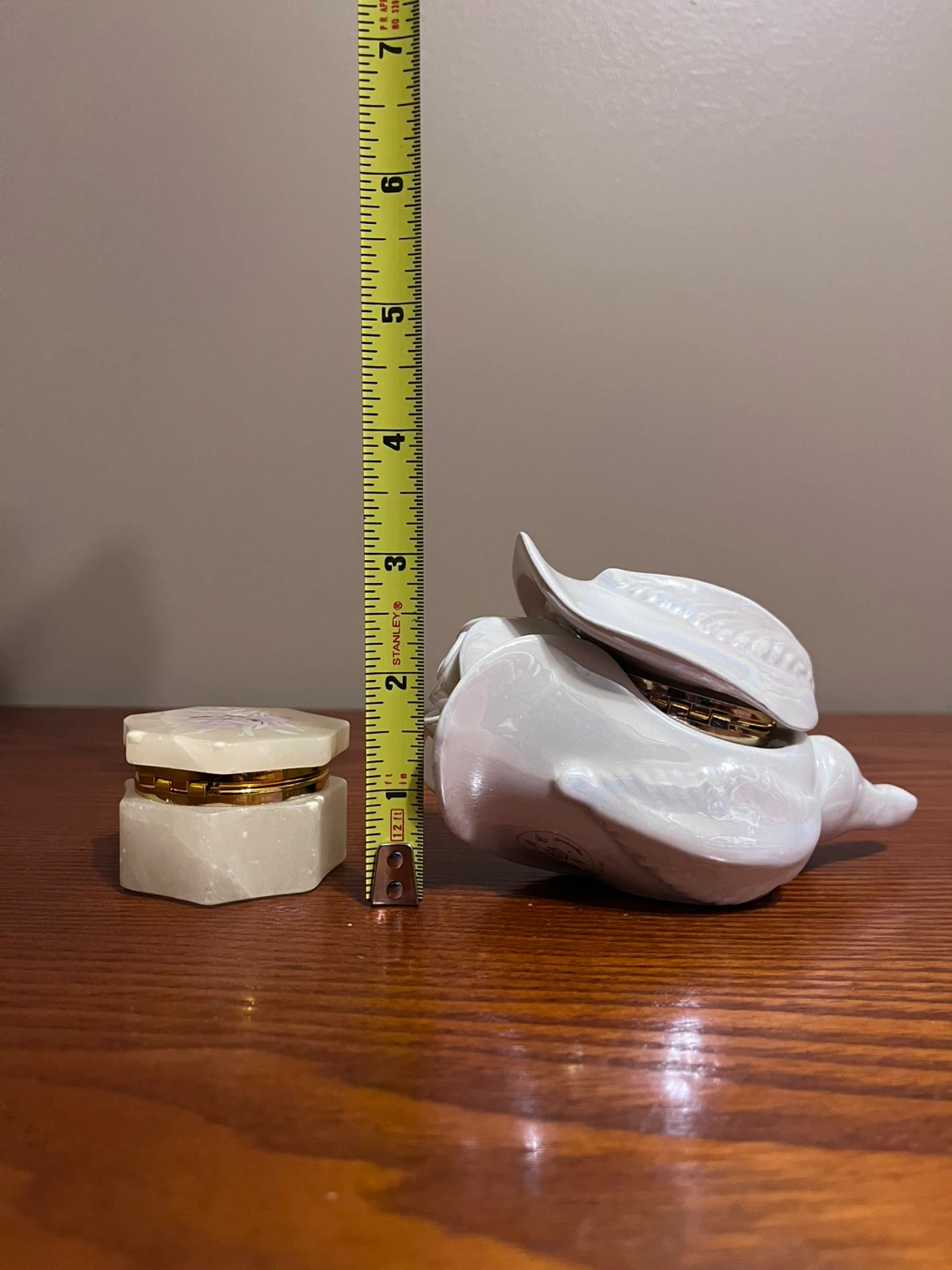 VINTAGE ALABASTER & PORCELAIN JEWELRY TRINKET BOXES - photo 3