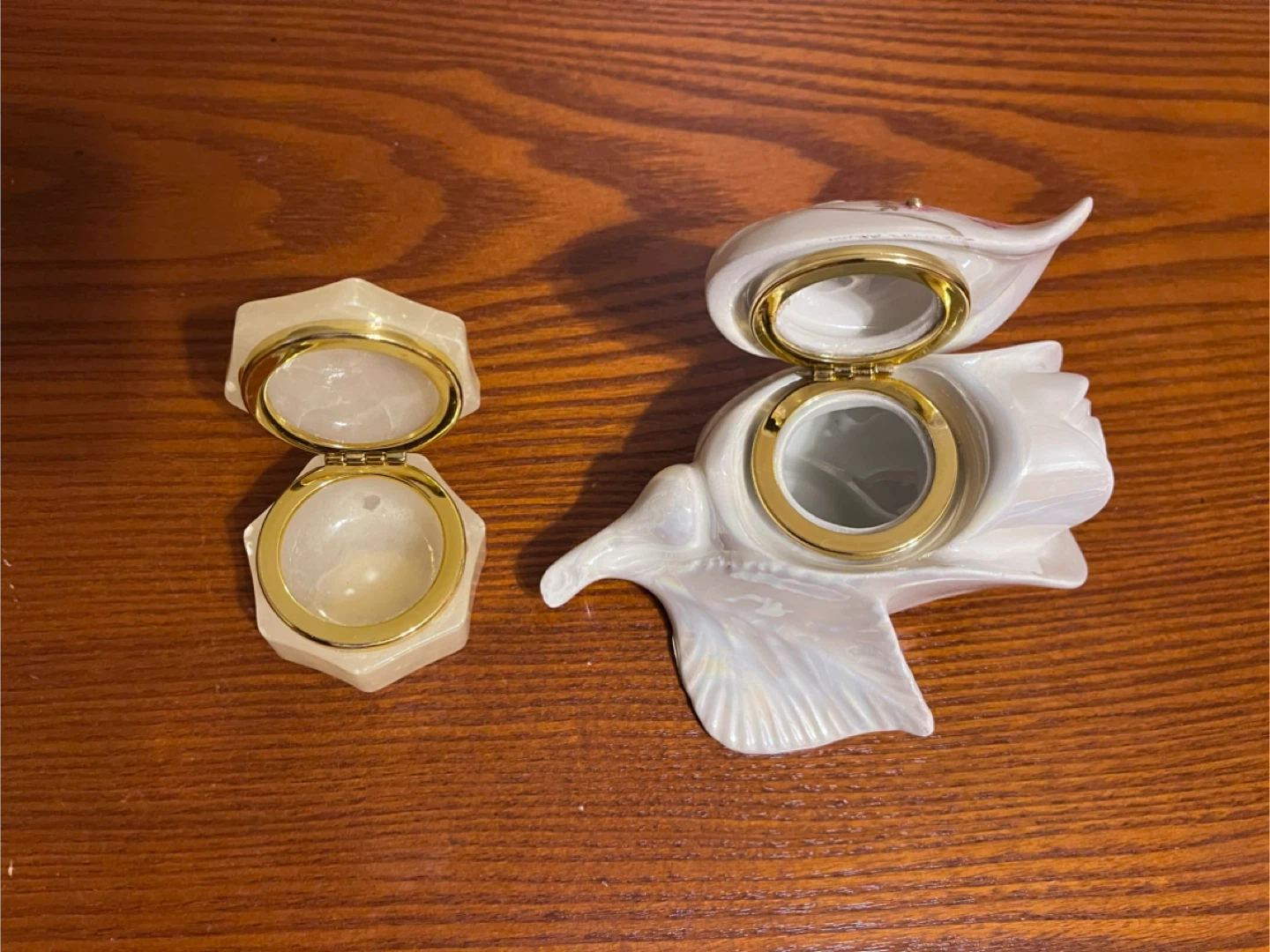 VINTAGE ALABASTER & PORCELAIN JEWELRY TRINKET BOXES - photo 5