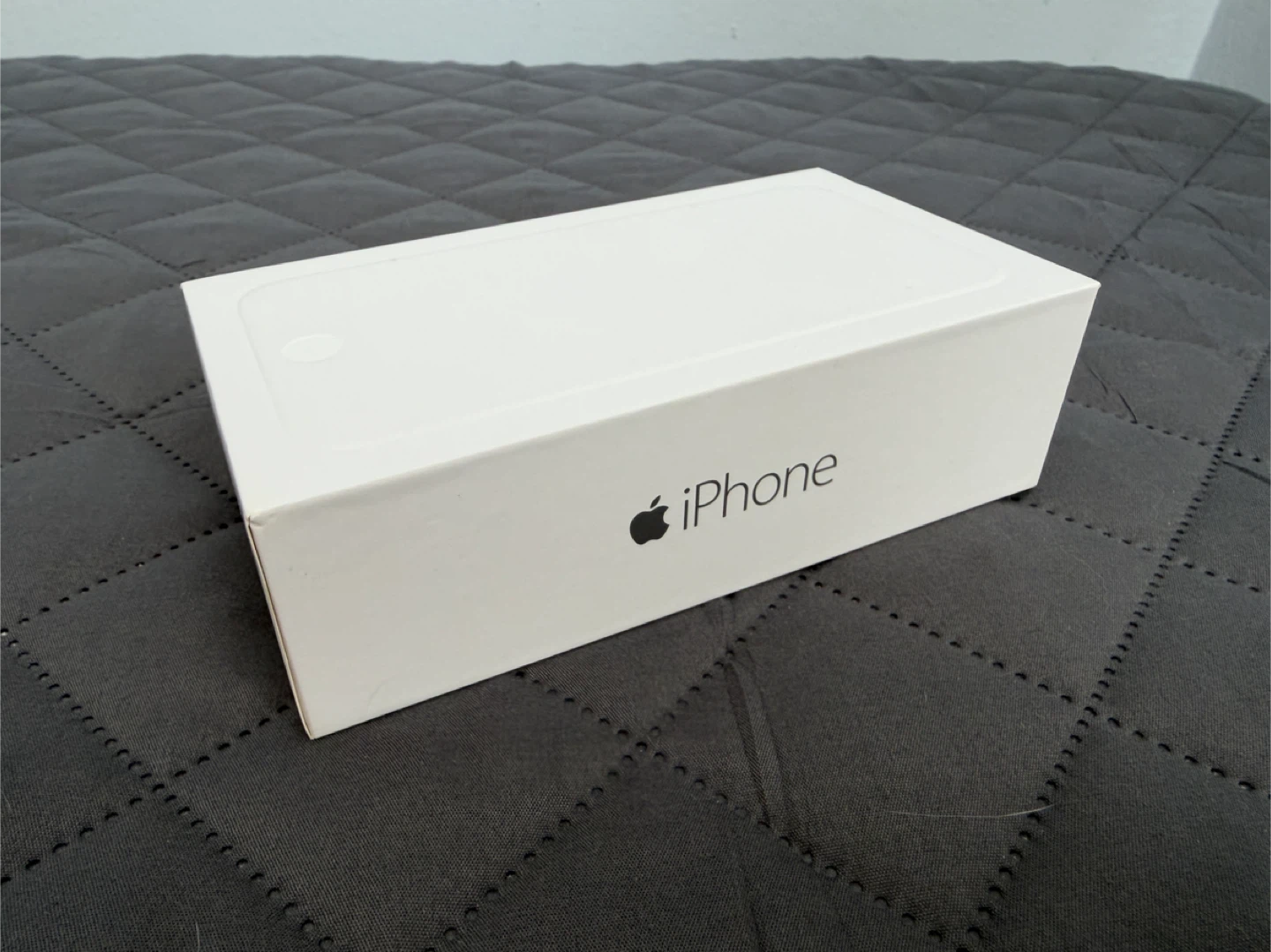 Apple iPhone 6s Box (64GB) - Original Box