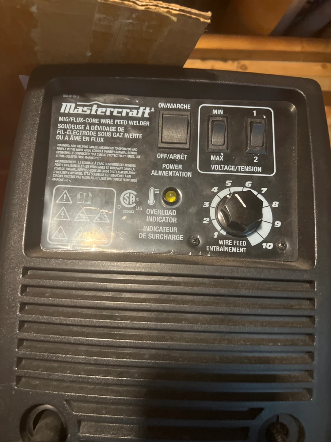 Mastercraft MIG/Flux-Core Wire Feed Welder