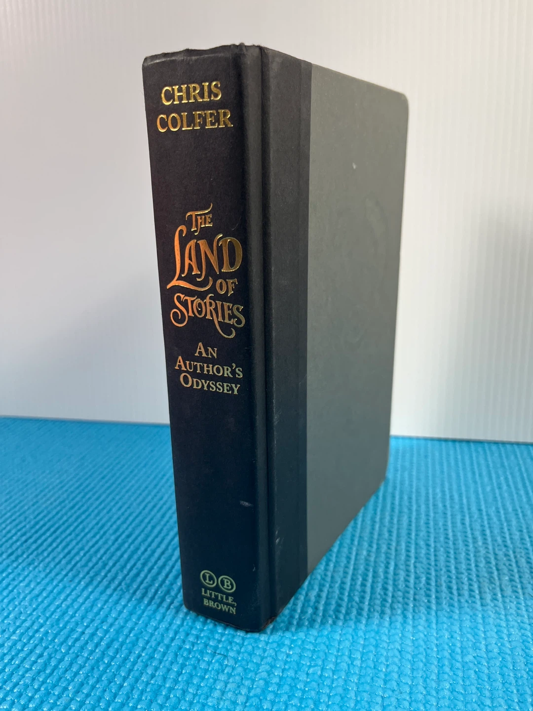 The Land of Stories: An Author's Odyssey by Chris Colfer - photo 4