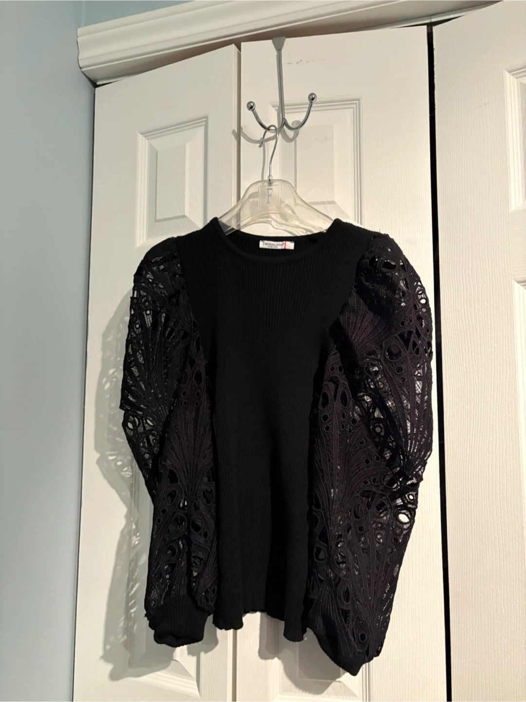 Black Lace Puff Sleeve Top - photo 3