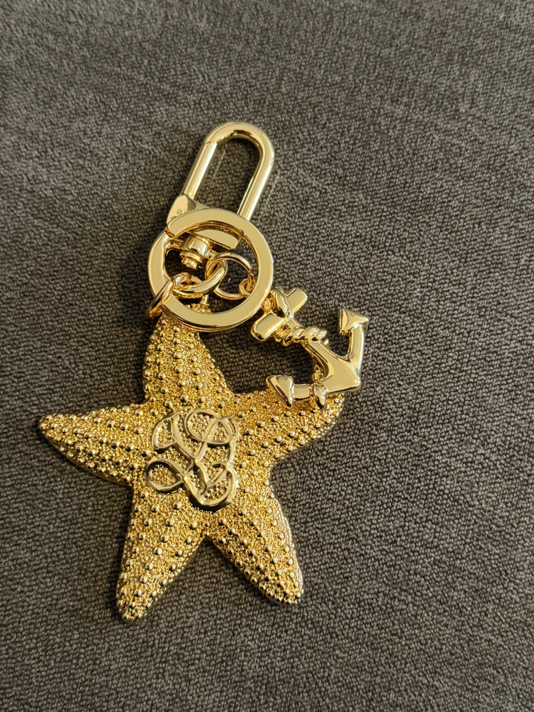 Louis Vuitton Starfish & Anchor Bag Charm Keychain - photo 2