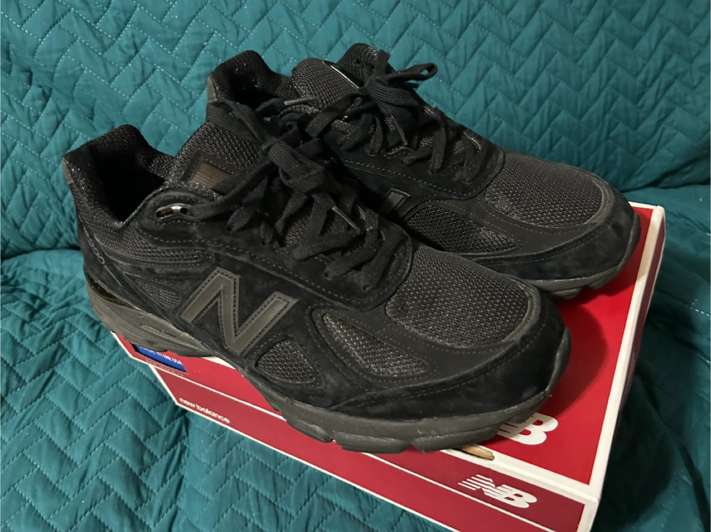 New Balance 990v4 “Triple Black” – Men’s 11.5 Wide / 2E