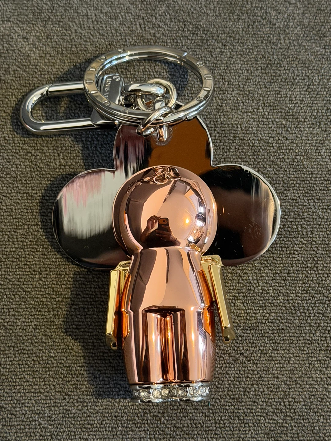 Louis Vuitton Flower Charm Keychain - photo 2