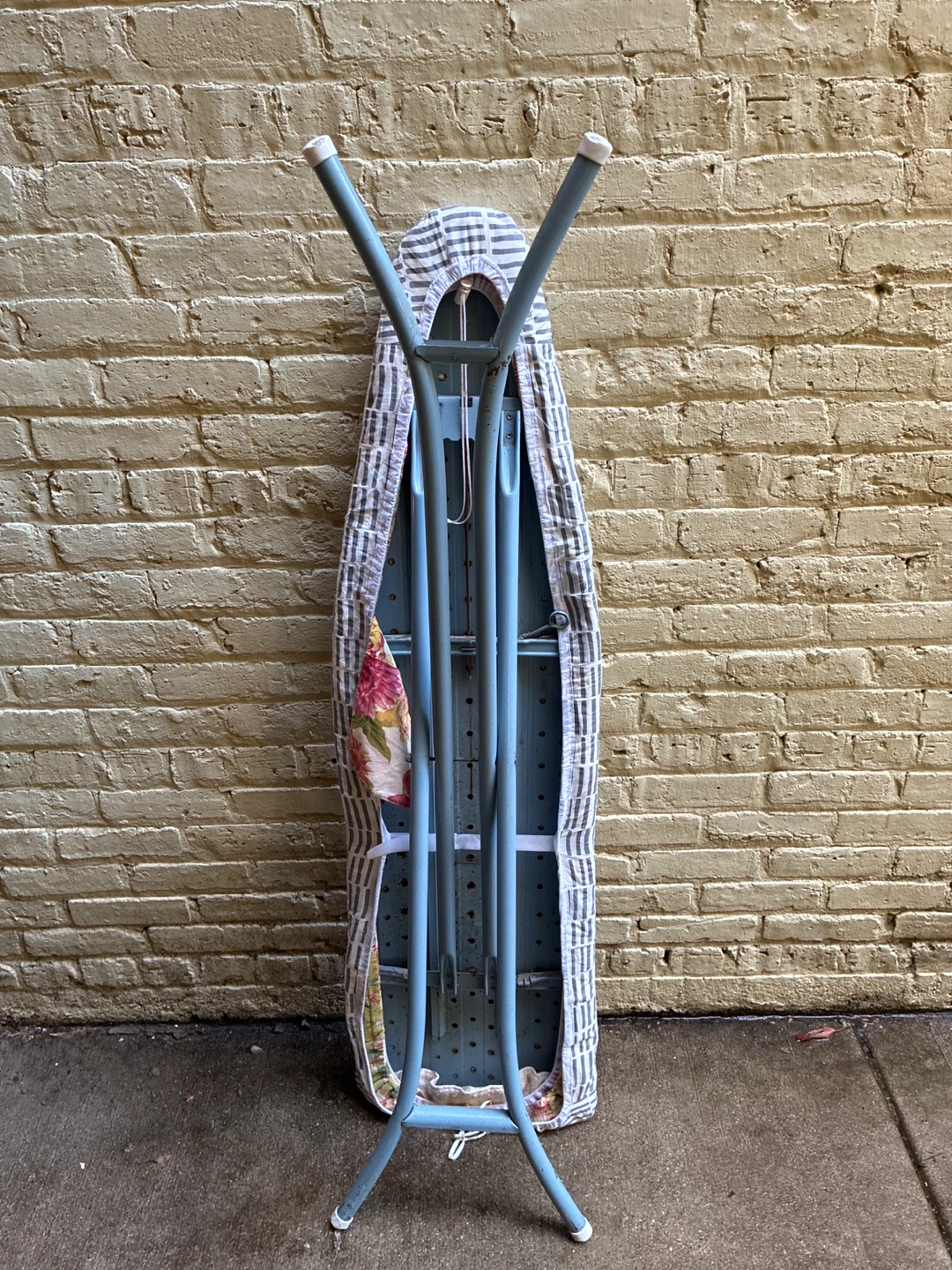 Folding Ironing Board with Cover - photo 2