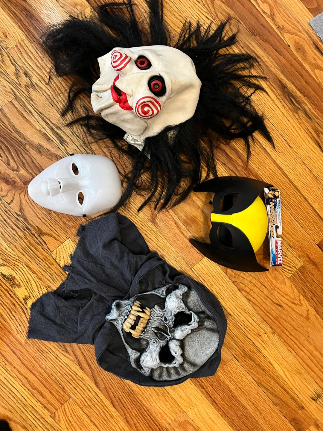 Halloween Masks Lot - Billy Puppet, Grim Reaper, Wolverine - photo 2