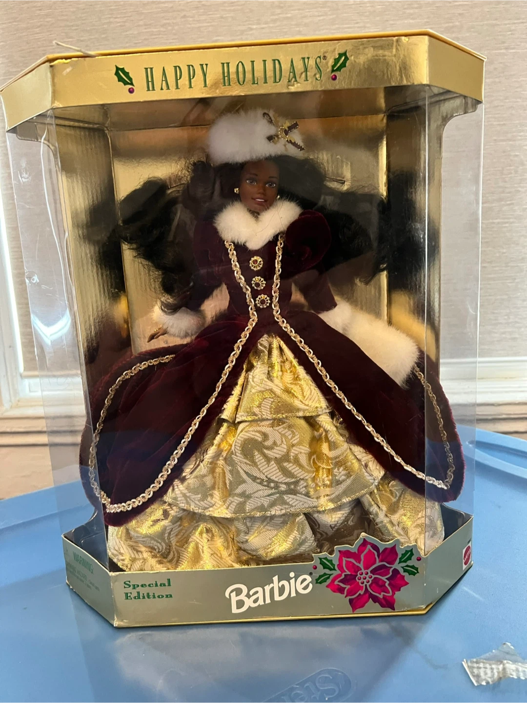 Happy Holidays Barbie Doll - Special Edition - photo 2