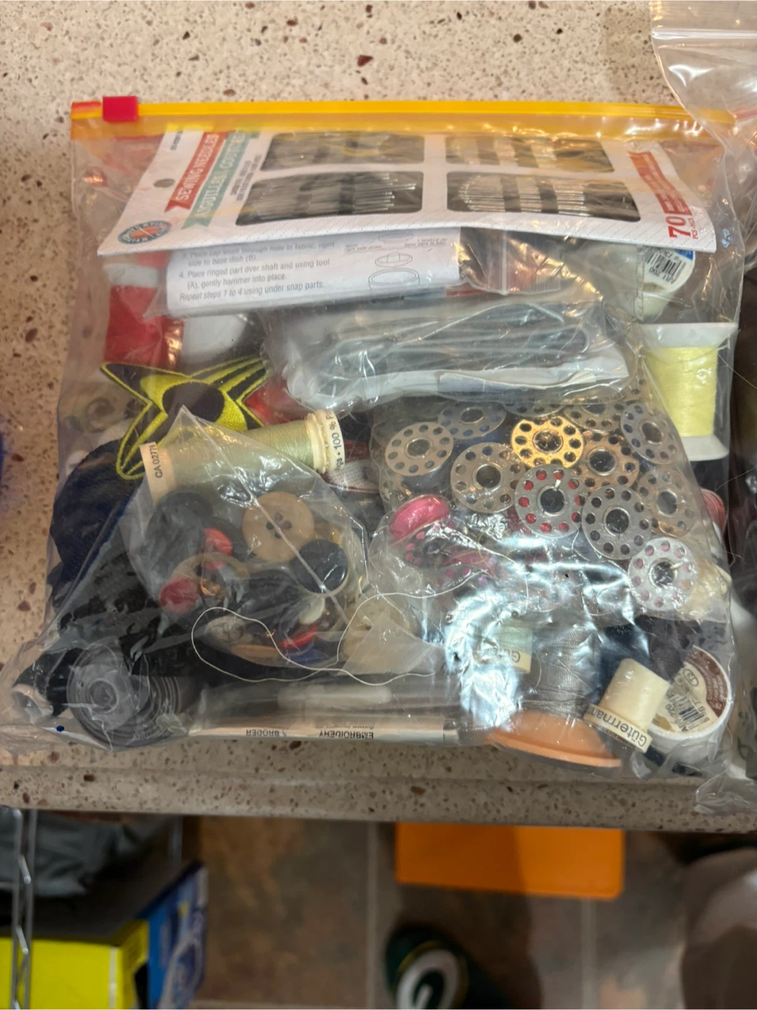 Big Supply of Various Sewing Items (3 Bags) - photo 2