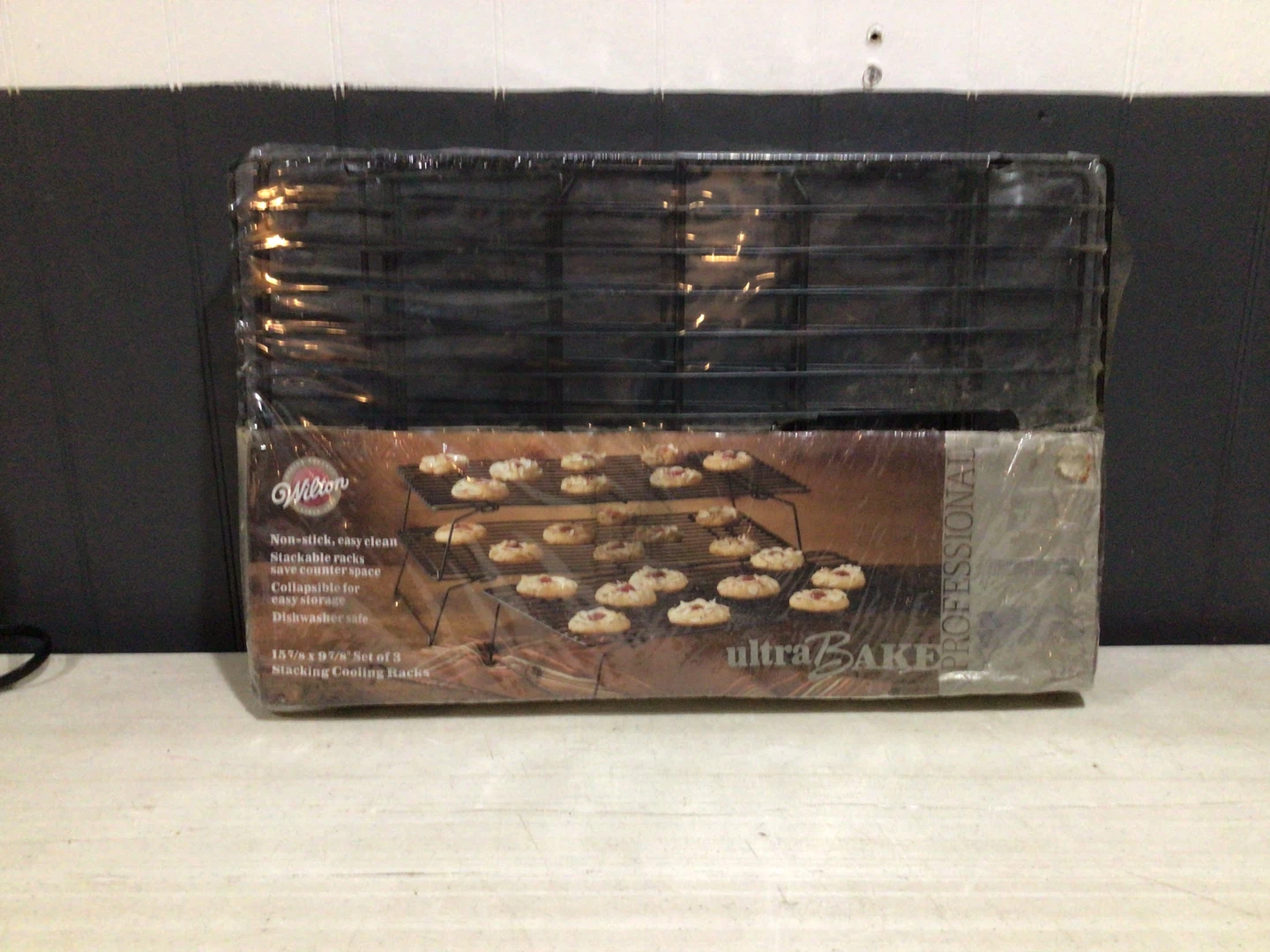Wilton.  Cooling racks
